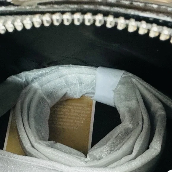 Michael Kors Jet Set small black patent duffel crossbody bag $328 NWT - Picture 8 of 11